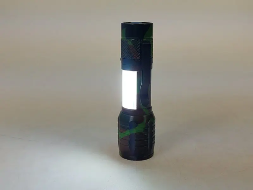 Latarka LED z ładowarką USB - 3 tryby świecenia MORO 3