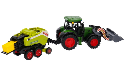 Traktor z prasą kostkującą 4