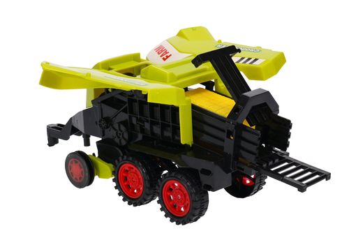 Traktor z prasą kostkującą 5