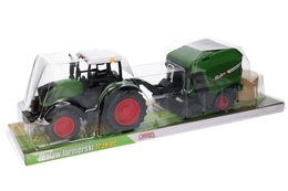 Traktor z przyczepą - belownica, belarka 7