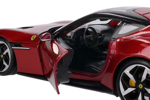 Auto Ferrari 12 Cilindri model metalowy BURAGO 1:24 RACE PLAY 4