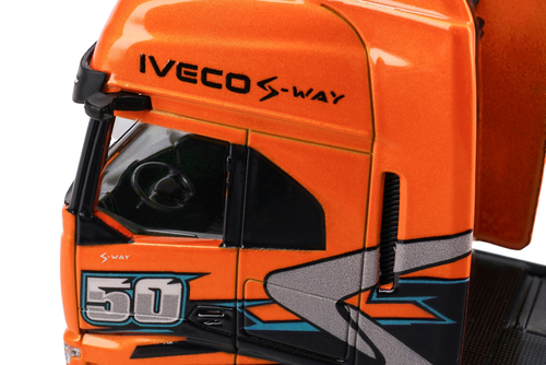 Auto TIR IVECO S-WAY ciągnik siodłowy model metalowy 1:43 5