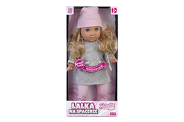 Lalka NATALIA na spacerze 2