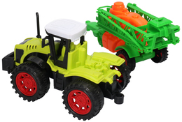 Traktor z opryskiwaczem 4