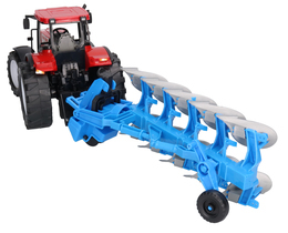Traktor z pługiem 5