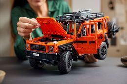 Klocki LEGO TECHNIC Mercedes Benz G500 7
