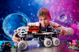 Klocki LEGO TECHNIC Marsjański łazik eksploracyjny 9