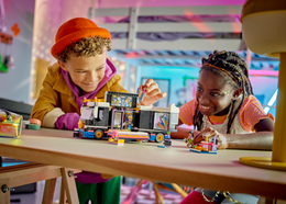 Klocki LEGO FRIENDS Autobus koncertowy gwiazdy popu 9
