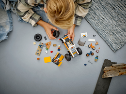 Klocki LEGO CITY Przygody samochodem terenowy 10