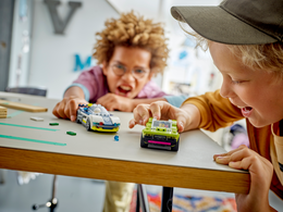 Klocki LEGO CITY Pościg radiowozu za muscle carem 6