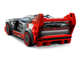 Klocki LEGO SPEED CHAMPIONS Audi S1 E-Tron Quattro 4