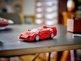 Klocki LEGO SPEED CHAMPIONS Supersamochód Ferrari F40 9