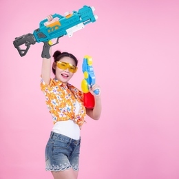 Duży pistolet na wodę z pompką 4