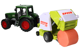 Duży traktor z belownicą BELARKA 4