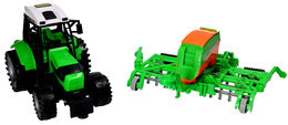 Traktor z agregatem siewnym  2