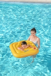 Koło do pływania z siedziskiem 76x76cm Swim Safe 5