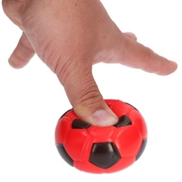 Piłka piankowa PIŁKA NOŻNA 6,5cm 3
