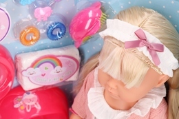 Lalka bobas BORN nocnik akcesoria pije siusia, może chodzić 10