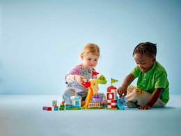 Klocki LEGO DUPLO Wesołe miasteczko Świnka Peppa 3