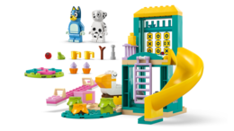 Klocki Lego Blue i Łatka na placu zabaw 4