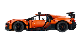 Klocki LEGO TECHNIC Hipersamochód Bugatti Chiron Pur Sport 2
