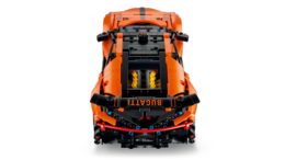 Klocki LEGO TECHNIC Hipersamochód Bugatti Chiron Pur Sport 4