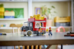 Klocki LEGO CITY Food truck z frytkami 7