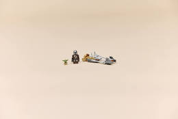 Klocki LEGO STAR WARS Śmigacz Mandalorianina i Grogu 7