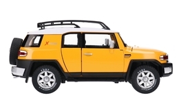Auto Toyota FJ CRUISER model metalowy LICENCJA 1:24 4