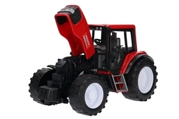 Duży traktor z przyczepą  do przewozu konia  3