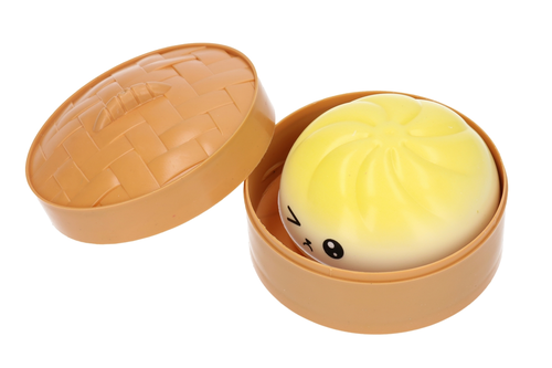 SQUISHY antystresowy gniotek PIEROŻEK w koszyczku 5