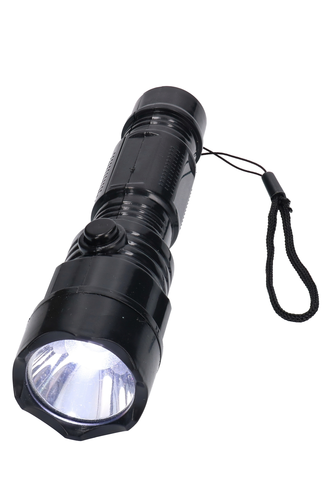 Latarka LED na baterie 4