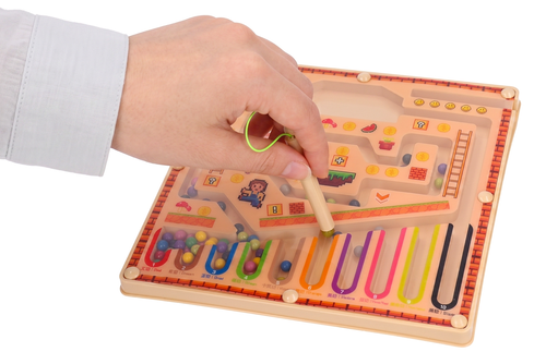 Labirynt magnetyczny MONTESSORI gra zręcznościowa 4