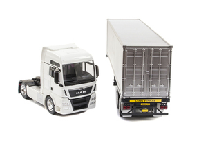 AutoTIR MAN TGX z naczepą 1:32 model metalowy WELLY 1