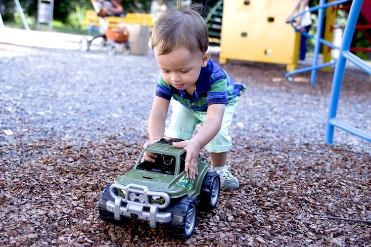 Auto JEEP terenówka wojskowa 1