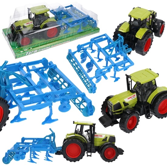 Traktor z broną, maszyna rolnicza 1