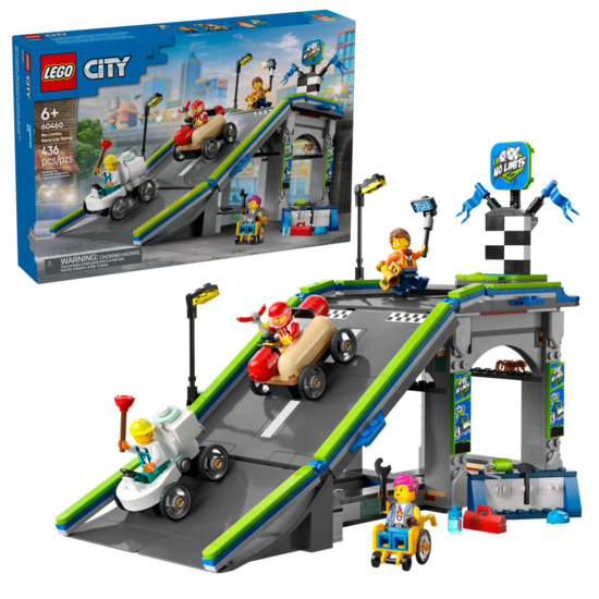 Klocki Lego CITY Bez granic: tor z rampami dla wyścigówek 1