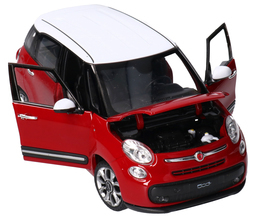 Auto FIAT 500L 2013 model metalowy WELLY 1