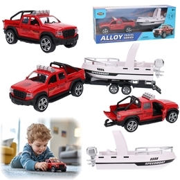 Terenowe auto z przyczepą, jacht, łódka 1