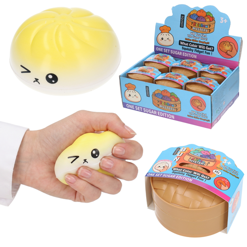 SQUISHY antystresowy gniotek PIEROŻEK w koszyczku 1