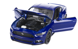 Auto FORD MUSTANG GT 2015 model metalowy WELLY 1:24 1